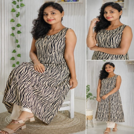 Modern Zebra Print Sleeveless A-Line Kurta Set